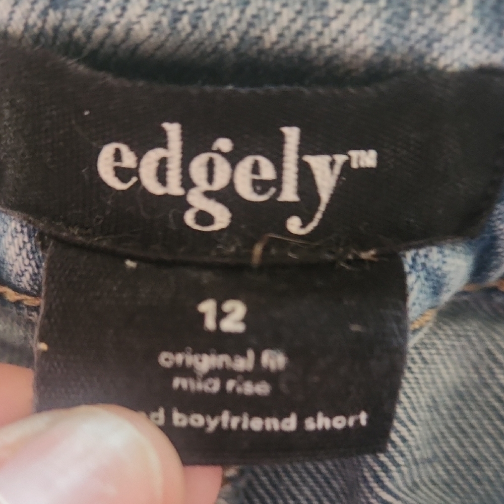 Denim Women's Cargo Shorts - Picture 2 of 3